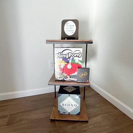 Home In Indio Coachella Bagian luar foto